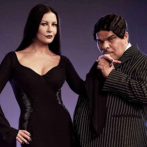 Long Straight Black Morticia Addams Wig 46” - Picture 1 of 13